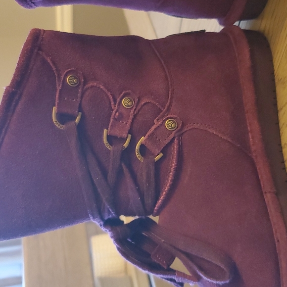 BEARPAW Boots Size 6 - Picture 7 of 16
